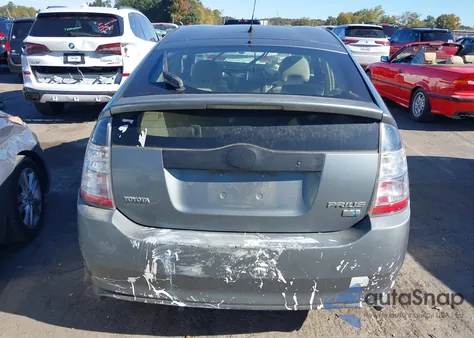 2005 Toyota Prius from USA, damaged, VIN JTDKB20U453077641